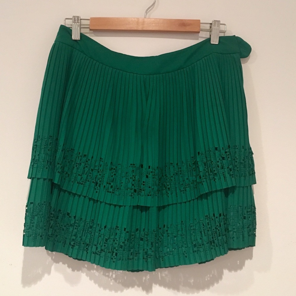 Leifsdottir green pleated skirt